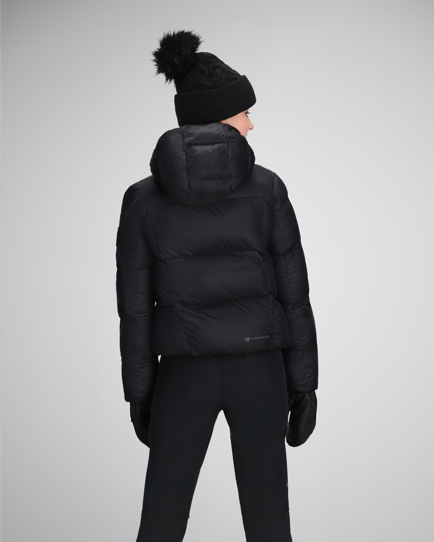 Black | 4 / MODBCK